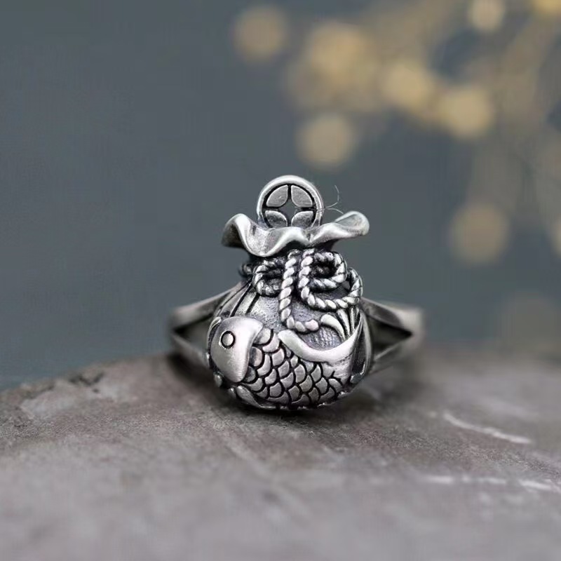 Anello Stile Cinese con Sacco  - Fashion Ethnic Wear For Men recensione e prezzo