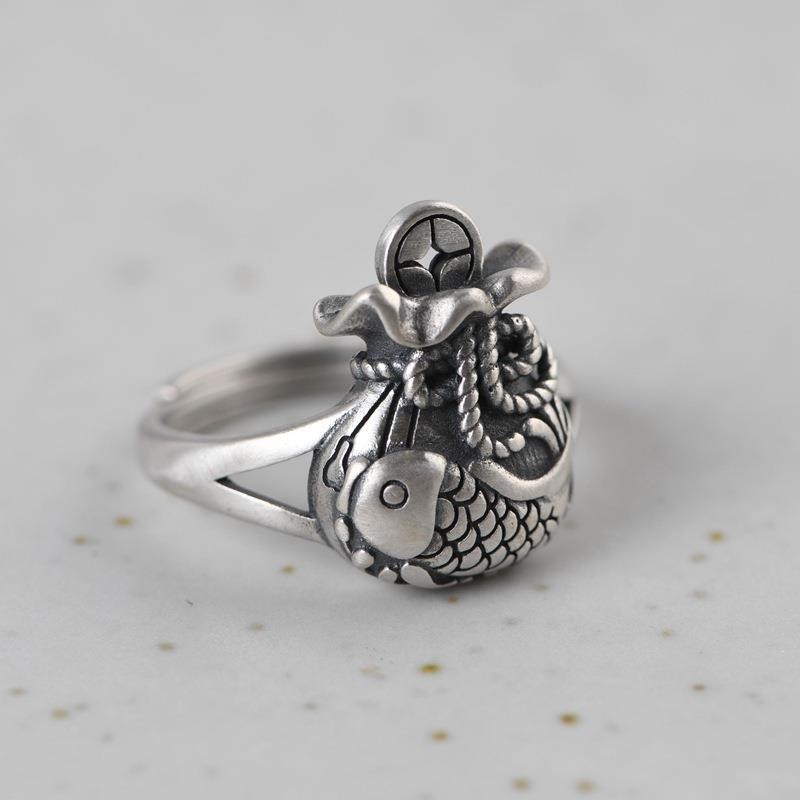 Anello Stile Cinese con Sacco  - Fashion Ethnic Wear For Men recensione e prezzo