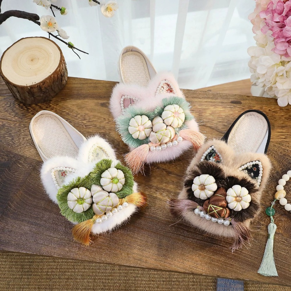 Scarpe di stoffa stile etnico  - Ethnic Fashion For Ladies recensione e prezzo