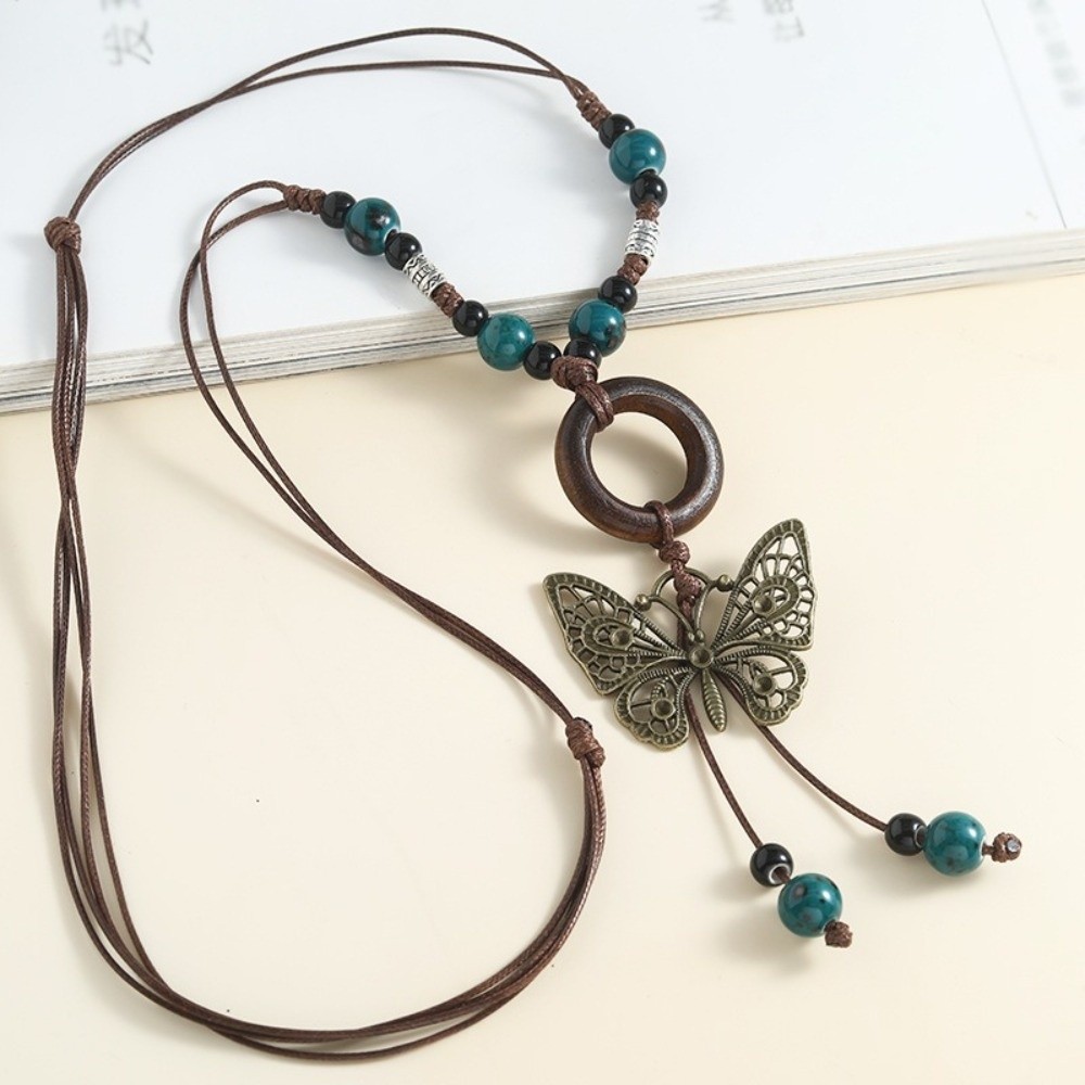 Ciondolo a Farfalla in Stile E - Ethnic Wear Fashion Designer recensione e prezzo